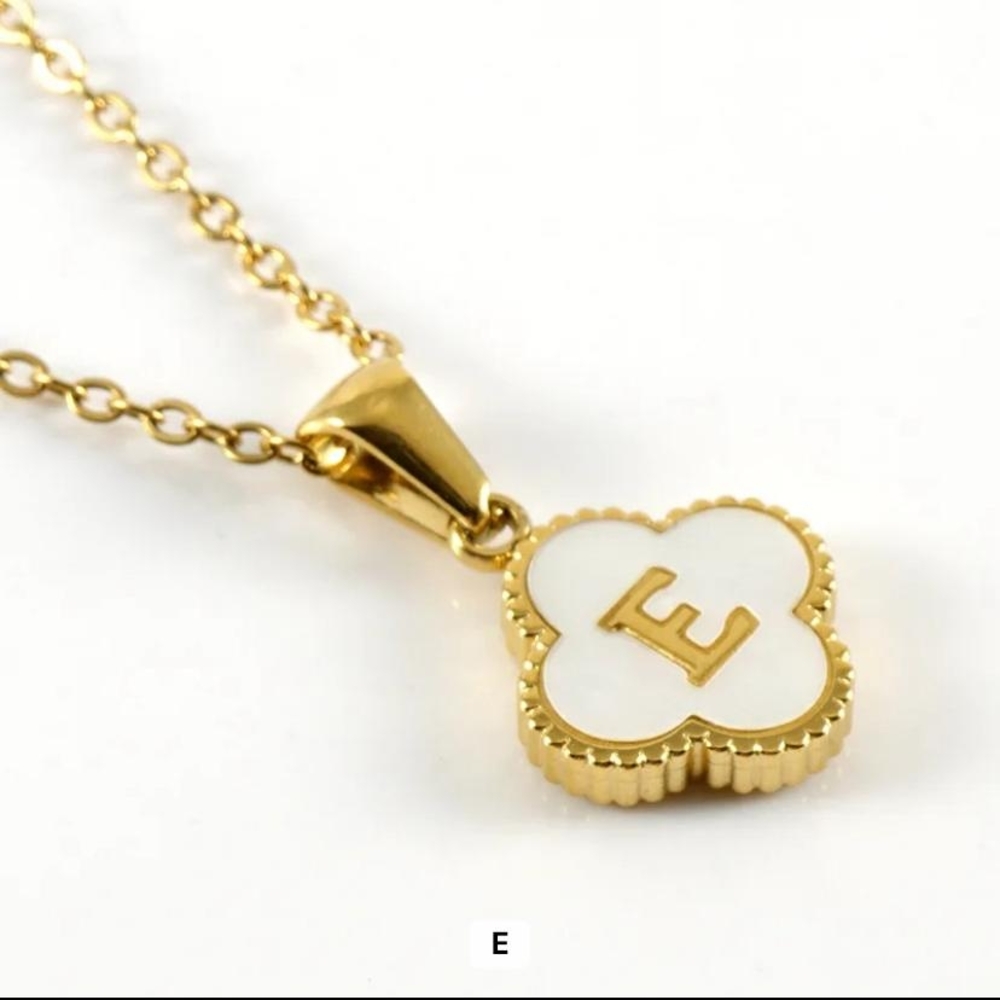 Gold and White Pendant Necklace Let
